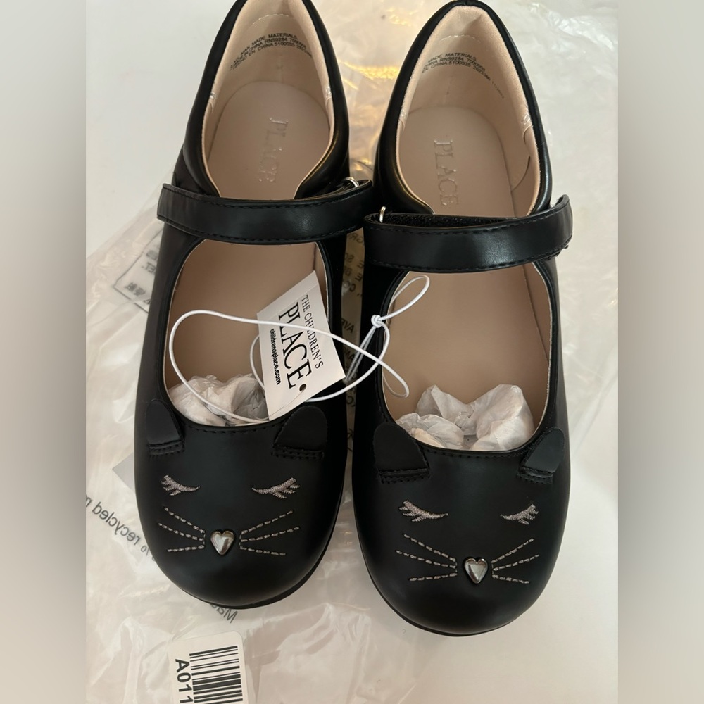 NWT Children’s place Mary Jane’s black cat loafers, size 4